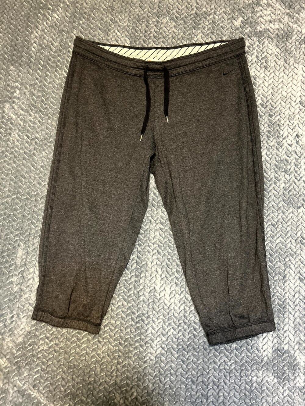 Nike The Athletic Dept Crop Capri Pants Womens Large Charcoal Gray Workout Gym